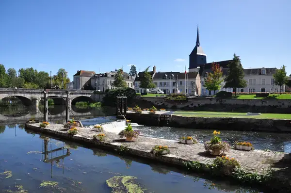 Abri Piscine Sur Mesure Installation abri de piscine Romorantin-Lanthenay