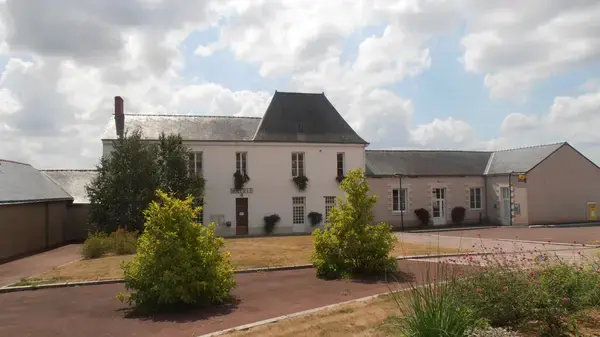 Abri Piscine Sur Mesure Installation abri de piscine Vair-sur-Loire